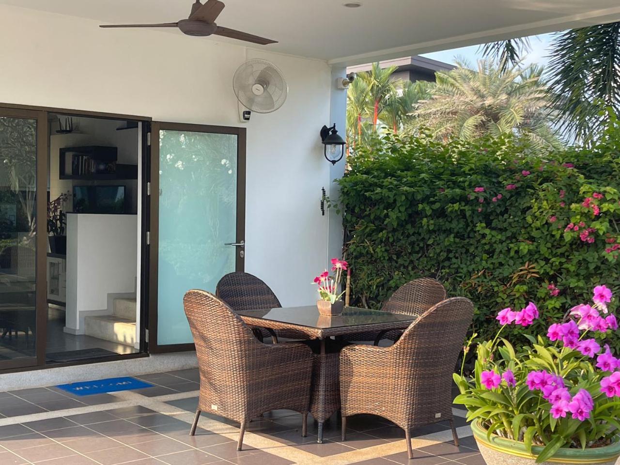 Seabreeze Villa 罗勇 外观 照片